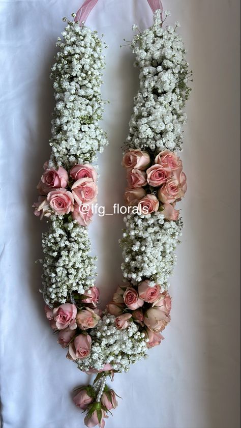 Baby Breath & Baby Pink Spray Roses (garlands) Pink Rose Garland, Orchid Varmala Indian Weddings, Jai Mala Designs, Jaymala For Wedding, Varmala Designs, Wedding Garland, Wedding Mala Rose, Rose Garland Wedding, Vintage Wedding Invitation Cards