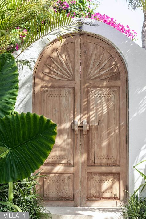 Villa Massilia Rustic Exterior Door, Balinese Doors Entrance, Villa Massilia, Mediterranean Entrance, Ibiza Style Interior, Mediterranean Farmhouse, Group Holiday, Bali Style Home, Riad Marrakech