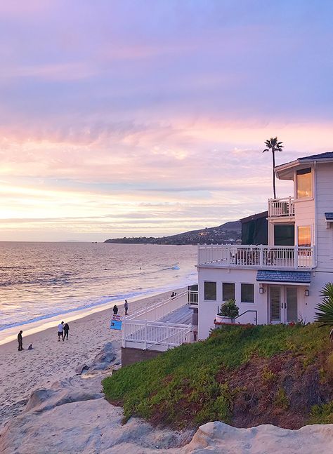 California Beach Home Aesthetic, Laguna Beach California Houses, Beach House In California, Living On Beach, California Laguna Beach, Apartment Near Beach, Houses By The Ocean, Big White House On The Beach, Laguna Beach Homes