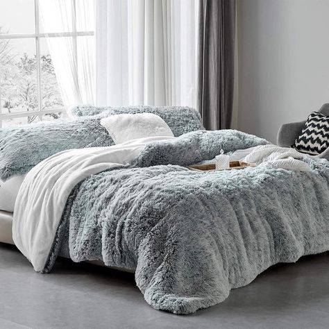 Bedding Photography, College Comforter, Oversized King Comforter, Bedroom Comforters, Oversized Comforter, Grey Comforter, Twin Xl Comforter, Luxury Room, Luxury Bedroom Design