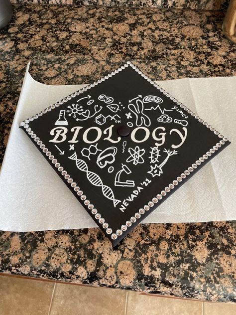 Cap Decoration Graduation Biology, Graduation Cap Designs College Biology, Exercise Physiology Graduation Cap, Biology Major Graduation Cap, Biology Degree Graduation Caps, Graduation Cap Designs Medicine, Biology Graduation Cap Ideas, Lab Graduation Cap, Zoology Graduation Cap