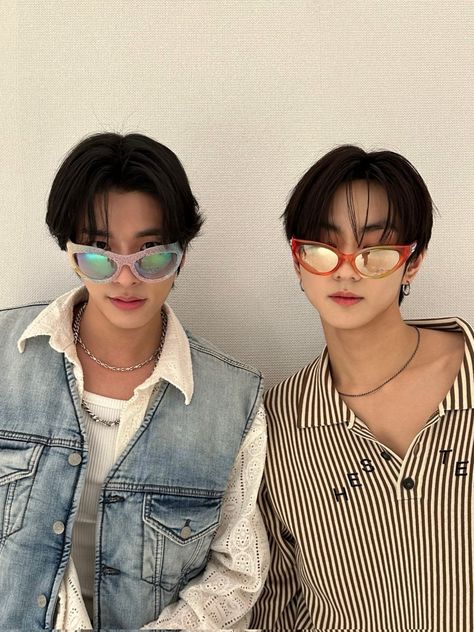 ENHYPEN Jungwon and Jake, Jakewon #enhypen #jungwon #jake #jakewon Gentle Monster, Extended Play, Kpop Guys, Kpop Boy, Cutie Patootie, My Only Love, Asian Men, Boyfriend Pictures, Boyfriend Material