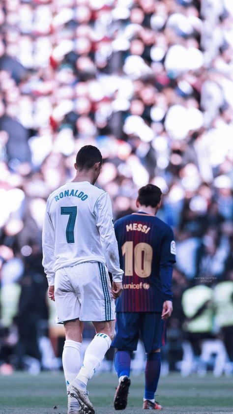 Messi And Ronaldo Wallpaper, Messi And Wife, Cristiano Ronaldo And Messi, Messi Pictures, Cr7 Vs Messi, Messi Vs Ronaldo, Ronaldo Photos, Cristiano Ronaldo Real Madrid, Cr7 Wallpapers