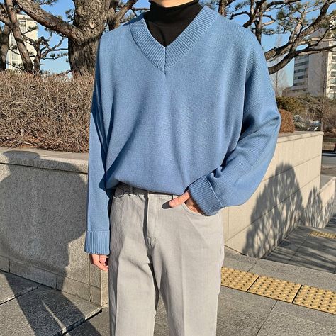 Dark Blue Outfit Men, Blue Mens Outfits, Blue Outfits Men, Blue Outfit Men, Light Academia Outfit, Korean Street Fashion Men, Academia Aesthetic Outfit, Aesthetic Outfits Men, Men Stylish Dress