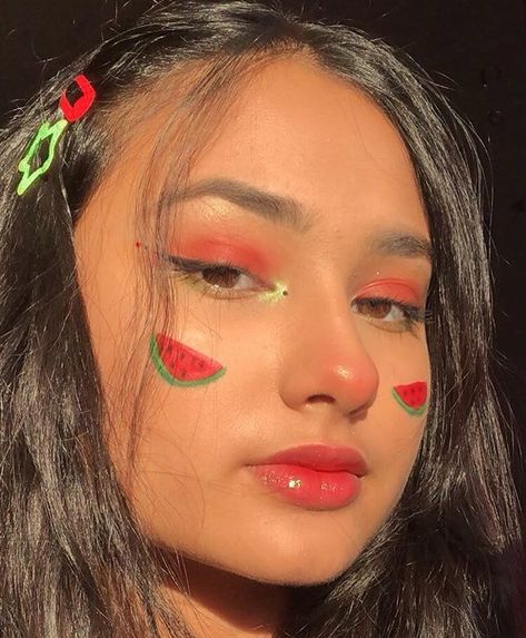 Unfiltered Pictures, Watermelon Face, Freckles Makeup, Nose Makeup, Skin Paint, Cute Eye Makeup, Face Painting Easy, Pride Makeup, Face Paint Makeup