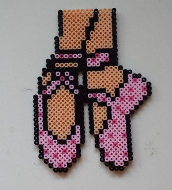 Ballerina feet perler beads Perler Beads Ideas, Hamma Beads Ideas, Easy Perler Bead Patterns, Melty Bead Patterns, Easy Perler Beads Ideas, Fuse Bead Patterns, Hama Beads Design, Perler Crafts, Hama Bead