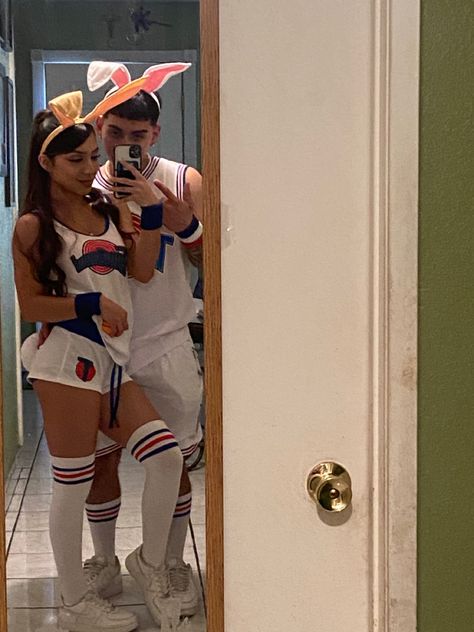 Bug Bunny And Lola Bunny Costume, Onesie Couples Costumes, Goofy Movie Costume Couple, Lola And Bugs Bunny Couple Costume, Bc And Gf Halloween Costumes, Starfire And Robin Costume Couple, Bugs Bunny Couple Costume, Couple Halloween Costumes Characters, Lola Bunny Costume Couple