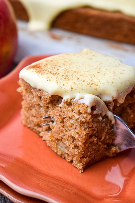 This moist and delicious Applesauce Spice Cake is so easy to throw together and is the perfect fall dessert or snack! Apple Pumpkin Bundt Cake Recipes, Applesauce Spice Bundt Cake Recipes, Apple Spice Cake Bars, Spice Cake With Applesauce, Apple Sauce Baked Goods, Spice Dessert Recipes, Spiced Applesauce Cake, Apple Cake With Applesauce, Dessert With Applesauce