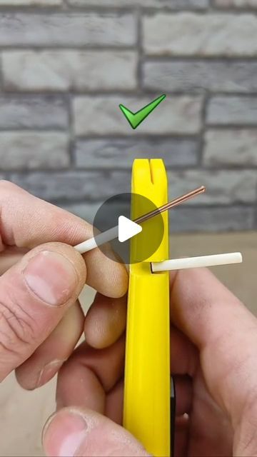 Diy Life Hacks Videos, Simple Home Diy, Diy Hacks Lifehacks, Handyman Hacks, Life Hacks Videos, Diy Craft Hacks, Diy Home Improvement Hacks, 100 Life Hacks, 1000 Lifehacks