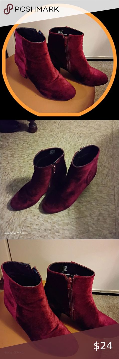 Steve Madden Plum Velvet Side Zip/Heeled Ankle Boots