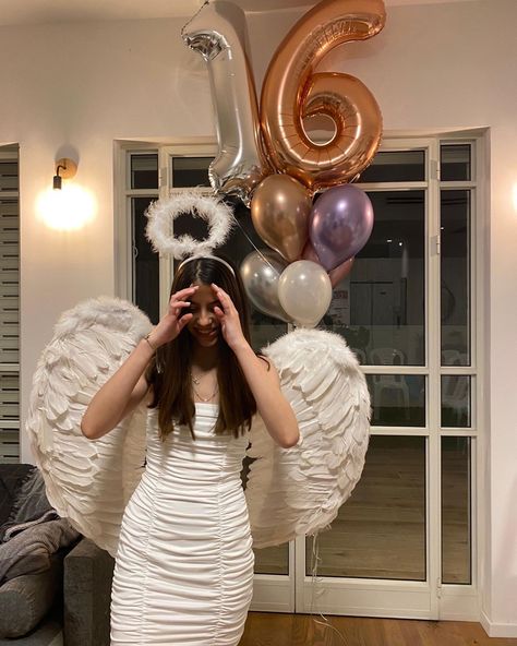 Angel costume , costumes ideas, birthday party ideas Angel Birthday Theme, Angel Theme Birthday Party, Angel Birthday Party, Angel Birthday, Victoria Secret Angel, Angel Theme, Angel Costume, Sweet Sixteen Birthday, Angel Dress