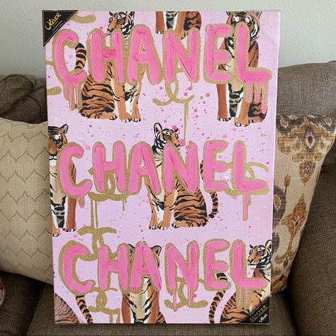 Rare Oliver Gal- Chanel Gold Glitter Embellishment Glam Wall Art Canvas 20 X 28 Chanel Home Decor, Chanel Wall Decor, Oliver Gal Art, Chanel Canvas, Chanel Art, Gold Wall Decor, Glam Wall Art, Painting Canvases, Z Gallerie