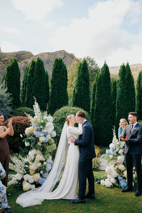 Wanaka New Zealand, Queenstown Wedding, Floral Studio, Queenstown, Modern Floral, Private Event, Wedding Event, Floral Designs, Photo Credit