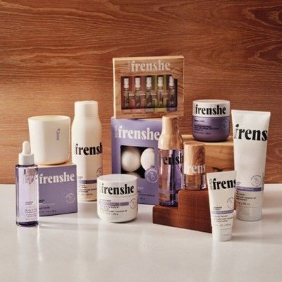 Being Frenshe, Daily Care Routine, Care For Yourself, Lavender Aromatherapy, Essential Oils Bath, Skin Care Items, Purple Iris, Essential Oil Perfume, House Smells