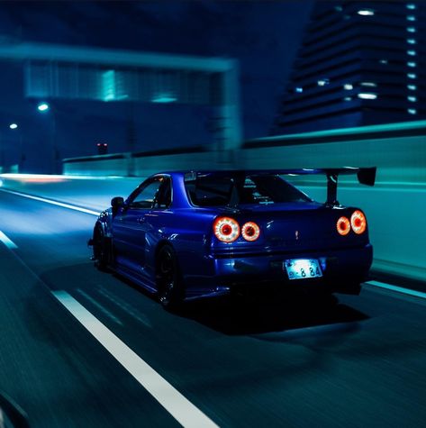 Blue Skyline R34, Skyline Gtr R34 Blue, Blue Ios, Nissan Gtr Wallpapers, Blue Cars, Car Banner, Nissan Gtr R34, C8 Corvette, R34 Skyline