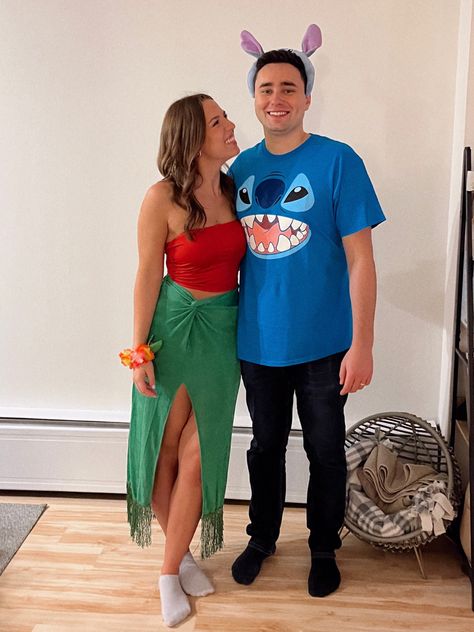 lilo, stitch, couple costume, halloween costume, lilo & stitch, disney, disney costume Costume Ideas Lilo And Stitch, Lili And Stitch Costume Couple, Easy Cute Couples Costumes, Lilo And Stitch Couples Costume, Stitch Family Costume, Lilo And Stitch Couple Costume, Lilo Costume Diy Women, Stitch Diy Costume, Lilo And Stitch Costume Couple