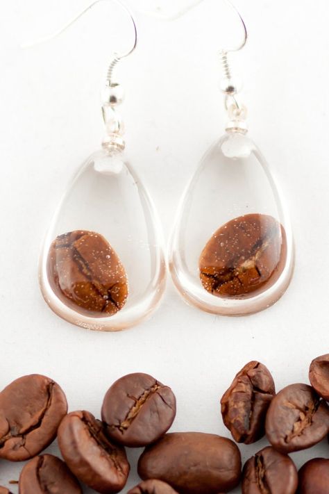 Bean Earrings, Earrings Coffee, Coffee Jewelry, Tea Jewelry, Coffee Bean Earrings, Coffee Lovers Gift, Making Resin Jewellery, Resin Jewelry Diy, Earring Dangle