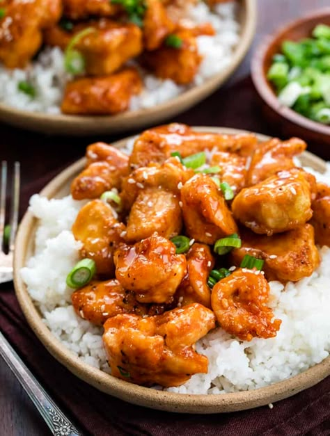 Sweet And Spicy Chicken Bowl, Meals With Sweet Chili Sauce, Sweet Thai Chili Sauce Chicken, Chicken In Sweet Chili Sauce, Sweet Chilli Chicken Rice Bowl, Sweet Chili Chicken And Rice, Franks Sweet Chili Sauce Recipes, Sweet Chili Chicken Rice Bowl, Delicious Dinner Recipes Winter