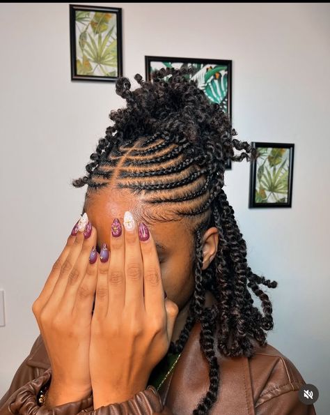 Middle Part Hairstyles Braids, Fulani Braids Round Face, Nigeria Hairstyles Braids, Fulani Braids 360, Fulani Half Up Half Down, Half Up Half Down Fulani Braids, Fulani Braids Color 30, Natural Hair Fulani Braids, Fulani Mini Twists