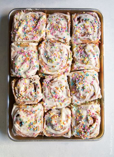 Funfetti Cinnamon Rolls | The Little Epicurean | Bloglovin’ Easter Brunch Menu, Pastel Cupcakes, Slow Cooker Desserts, Smitten Kitchen, Sweet Cream, Brunch Menu, Sweet Roll, Easter Brunch, Sweets Treats