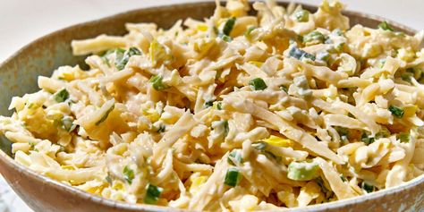 Meet Cheese Slaw: The 5-Ingredient Dip That’s Better Than Pimento Cheese Cheese Slaw Recipe, Sour Cream And Onion Dip, Cheese Slaw, Fast Appetizers Easy, Cheese Snack, Chips And Dip, 5 Ingredient Dinners, Slaw Recipe, Easy Appetizers