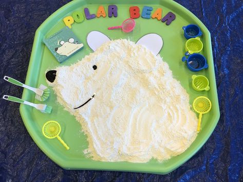 Arctic Animals Tuff Tray, Winter Tuff Tray Ideas For Babies, Arctic Tuff Tray, Winter Messy Play, Bear Tuff Tray, Animal Tuff Tray, Winter Tuff Tray, Polar Bears Activities, Tuff Tray Ideas Toddlers