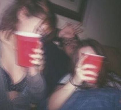 70 ideas for party friends drunk people #party Drunk Party, Hogwarts Party, Teenage Parties, Drunk Friends, Drunk People, Friends Drinks, College Aesthetic, Free Beer, Party Pictures