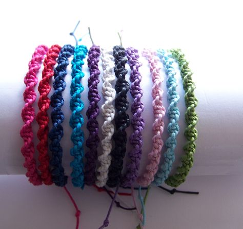 Twisted Friendship Bracelets Made Using 1mm Waxed Cord Twisted Friendship Bracelet, String Friendship Bracelets, Braided Bracelet Diy, Diy Bracelet Designs, Summer Bracelets, African Beads, String Bracelet, Macrame Bracelets, Bead Jewellery