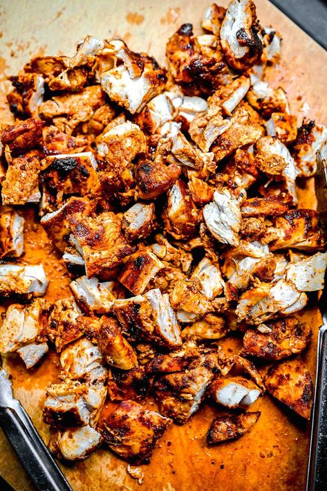 Chipotle Chicken Recipe Copycat, Sides For Chipotle Chicken, Chicken Asada Tacos, Mexican Chipotle Chicken, Chipotle Chicken Skillet, Chipotle Seasoned Chicken, Mexican Chicken Meal Prep, Chipotle Pepper Chicken, Adobo Chicken Marinade