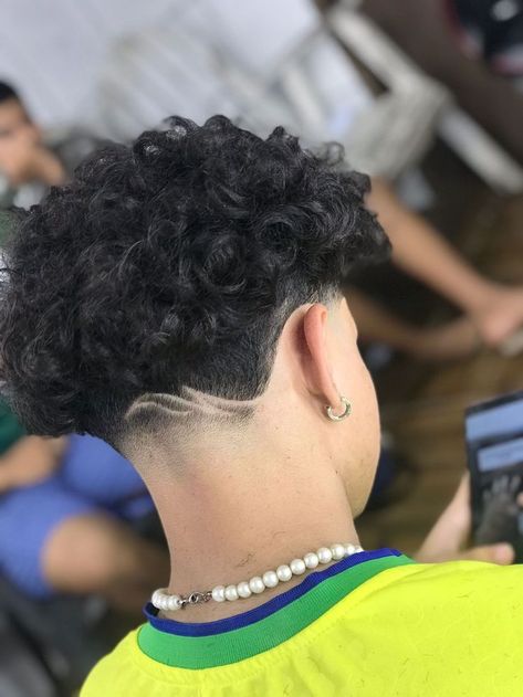 Taper Fade Design, Boys Haircuts With Designs, Fade Haircut Designs, Hair Designs For Men, Hair Twists Black, High Fade Haircut, Waves Haircut, Men Haircut Curly Hair, Hair Unit