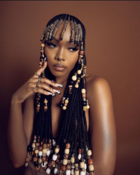 Beaded Cornrows, Unique Hairstyles For Black Women, Siren Oc, Drawing Dreams, Braids And Beads, Cornrows With Beads, Bday Outfits, Unique Braids, Braided Bangs