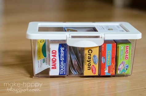 First Aid Organization, Storage Idea, Marie Kondo, Home Management, Powder Bath, Make Happy, Paper Organization, Tool Organization, Bathroom Organization