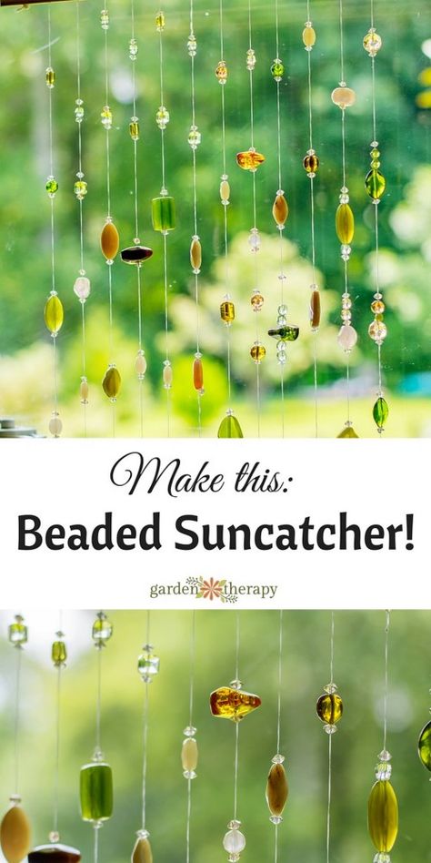 Beaded Suncatcher Mobile Suncatcher Mobile, Carillons Diy, Beaded Suncatcher, Suncatcher Diy, Diy Suncatchers, Curtains Diy, Diy Wind Chimes, Quick Diy, Beaded Curtains