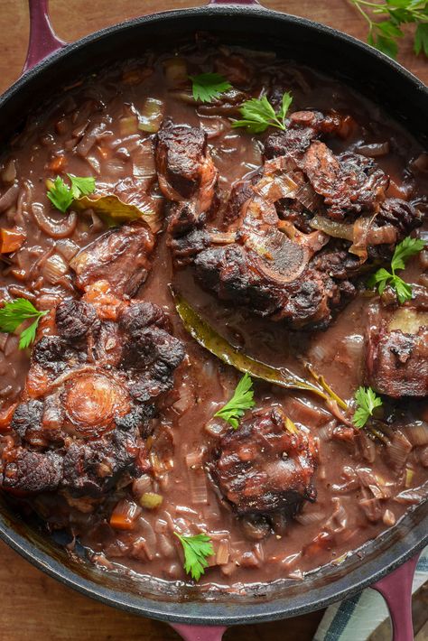 French Style Braised Oxtail (Queue de Boeuf aux Carottes) - Pardon Your French Oxtail Recipes Easy, Beef Oxtail, French Cooking Recipes, Oxtail Recipe, Braised Oxtail, Oxtail Soup, Oxtail Stew, Oxtail Recipes, Veal Recipes