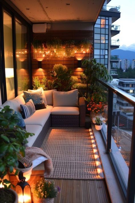 Neutral Balcony Ideas, Outdoor Balcony Inspiration, Terase Ideas Decor, Balcony Ideas Master Bedrooms, Small City Balcony, Modern Balcony Design Luxury, Small Balcony Design Apartments, Glam Patio, Studio With Balcony