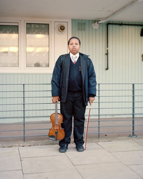 Invisible Britain: Portraits Sisters Photography, Future People, British Journal Of Photography, 120 Film, Analog Photography, Portrait Landscape, Metal Magazine, Contemporary Photography, Moving Image