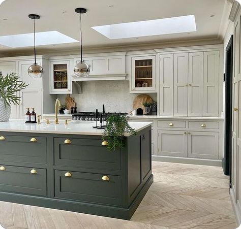 Dark Green Kitchen, Kitchen Diner Extension, Open Plan Kitchen Dining Living, Open Plan Kitchen Diner, Open Plan Kitchen Dining, Open Plan Kitchen Living Room, Dream Kitchens Design, Kitchen Dining Living, Home Luxury