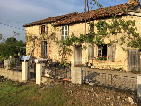 MFP | French Properties For Sale - A selection of properties near Vienne, France Province France, Pool Bedroom, House With Land, France Home, Garage Bedroom, Old School House, Bedroom Renovation, Garden Bedroom, French Property