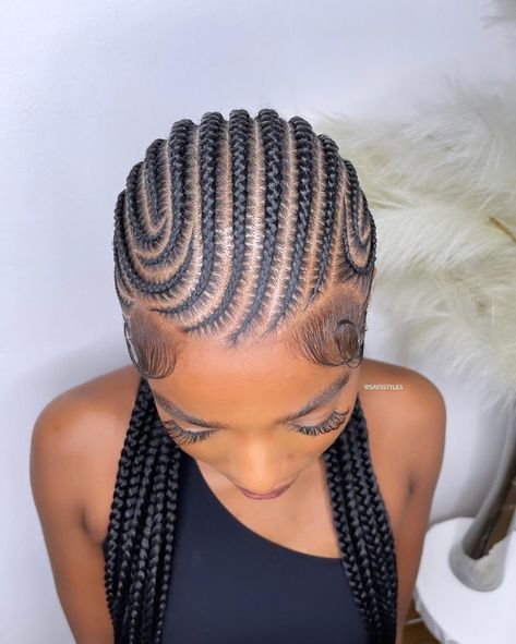 All Back Hairstyle, Braid Hairstyles Ideas, Cornrows Natural, Feedin Braids, Latest Hair Braids, Cornrows Natural Hair, Ghana Weaving, Cornrows Braids For Black Women, Braids And Twists