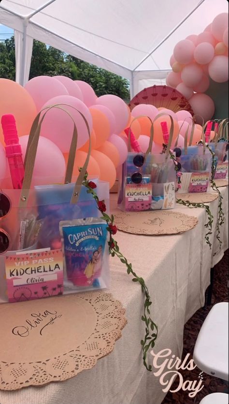 Kidchella birthday decorations Girlchella Birthday, Babychella Party Ideas, Kidchella Birthday Party, Coachella Birthday Party Decorations, Coachella Party Favors, Cochella Theme Birthday Party, Coachella Themed Birthday Party, Coachella Birthday Party Ideas, Twochella Party