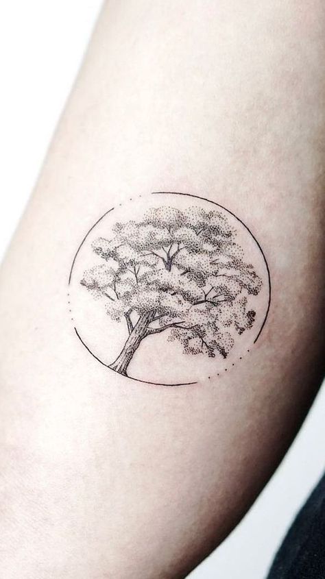 Tattoos Tree, Natur Tattoo Arm, Tree Tattoo Men, Oak Tree Tattoo, Tree Tattoos, Shape Tattoo, Meaningful Tattoos For Women, Tree Tattoo Designs, Small Meaningful Tattoos