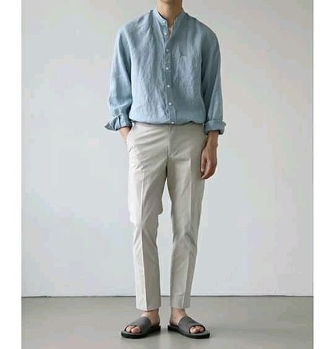 Korean Men Outfit, Ankle Pants Outfit Men, Minimal Pants, Ankle Pants Outfit, Japanese Street Fashion Men, Mens Summer Fashion, Casual Man, Minimalist Fashion Men, Pants Outfit Men