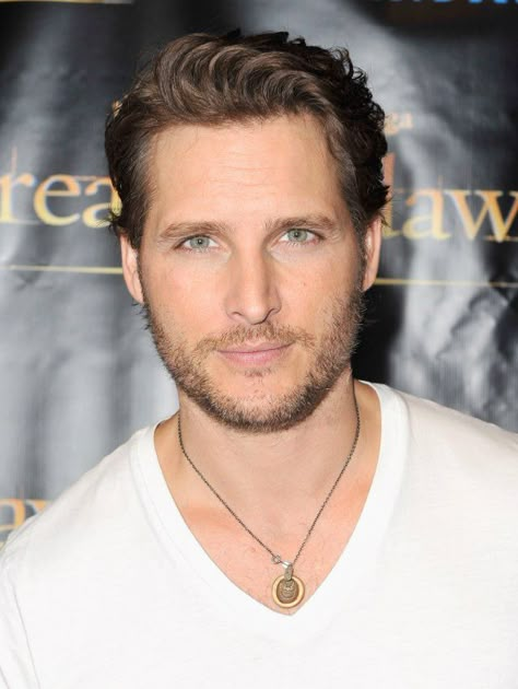 Peter Facinelli at event of The Twilight Saga: Breaking Dawn - Part 2 Twilight Facts, Nurse Jackie, Peter Facinelli, Breaking Dawn Part 2, Male Celebs, Nikki Reed, Tyler Hoechlin, Handsome Guys, Celeb Crushes