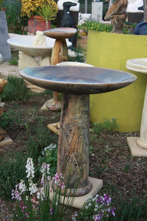 Modern Bird Baths, Stone Bird Baths, Concrete Bird Bath, Charleston Gardens, Modern Fountain, Bird Bath Garden, Modern Birds, Bird Baths, Urn Planters