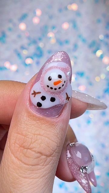 Timothy Zhen Wei Ho on Instagram: "☃️❄️3D Melted Snowman❄️☃️  I love creating holiday nail art that is not the traditional red or green color 😊 make sure you save this or share it to your nail tech friends as your holiday nail inspo this year 😉   Make sure you take advantage of @haenails Black Friday Sale and snatch up everything I used in this video 😁  Products available at @haenails  @izemikorea Pink Fantasy Collection, Non-Wipe Top Coat(Mid) @yogo_korea Milk Jam @mpa_onlinestore X @narinanails The Artist Palette  #holidaynails #3dnailart #3dnails #snowmannails #christmasnails #pinkchristmas #pinknails #gelnails" Melting Snowman Nails, Pink Snowman Nails, Melted Snowman Nails, Holiday Nail Inspo, Milk Jam, Snowman Nail, Snowman Nail Art, Snowman Nails, Melting Snowmen