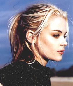 James King, 90s Makeup Look, 90s Grunge Hair, Jamie King, Jaime King, Chic Makeup, Taurus Woman, 90s Model, King Fashion