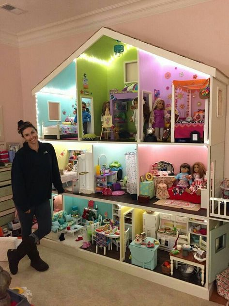 American Doll House, Girls Rainbow Bedroom, Ag Doll House, American Girl House, Girls Bedroom Decor Ideas, American Girl Dollhouse, Diy Girls Bedroom, Doll Storage, Dollhouse Design