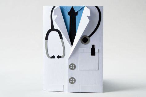 Card For Doctor, Medical Display, Animal Crafts Preschool, Congratulation Card, Diy Doctor, Drawn Cards, Homemade Bookmarks, White Lab Coat, Teachers Day Card