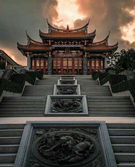 Chinese Temple Aesthetic, Beautiful Places In China, Chinese Architecture Traditional, Last Emperor Of China, Macao China, China Temple, Chinese Places, Chinese Palace, Chinese Background