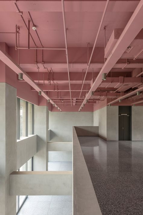 Aim Architecture, Design Color Trends, Exposed Ceilings, Office Ceiling, Commercial And Office Architecture, Open Ceiling, Office Architecture, Concrete Ceiling, Colour Architecture